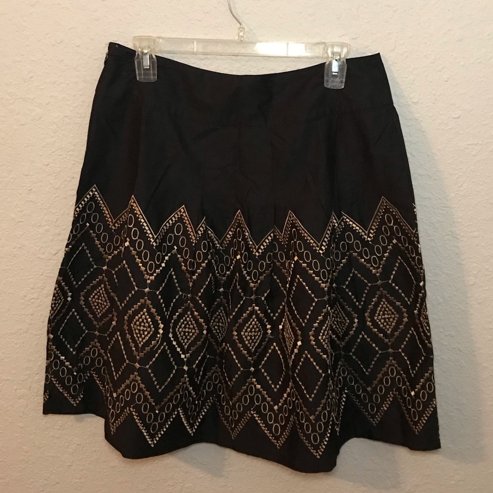 3/$10 BLACK SKIRT WITH DESIGN